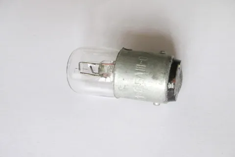 Р3,75-1+0,5 лампа накаливания фото 2 Р3,75-1+0,5 лампа накаливания фото 2