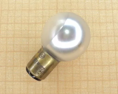 СМЗ 28-18+18 B15d лампа накаливания фото 2 СМЗ 28-18+18 B15d лампа накаливания фото 2